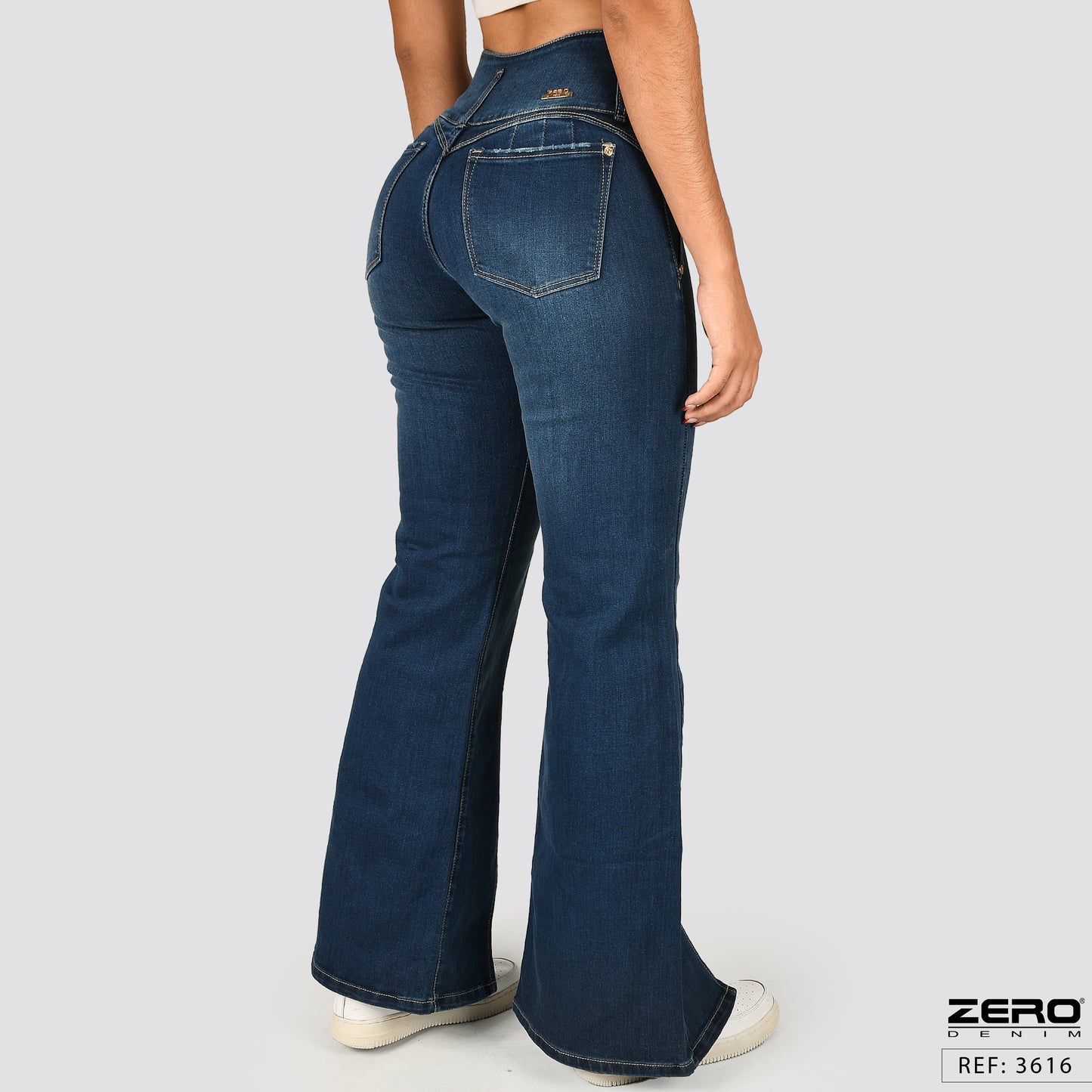 Jeans Mom Flare Tiro Alto 3616