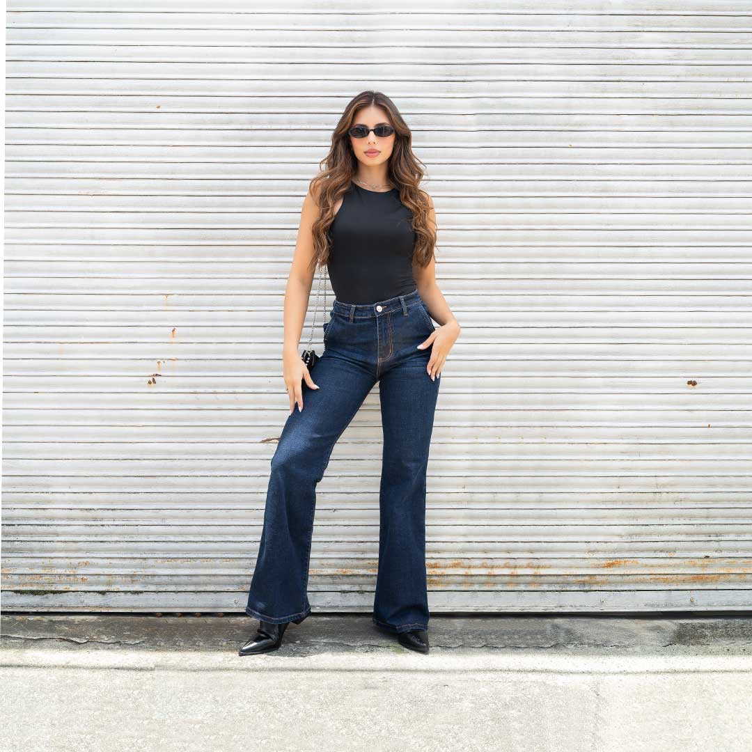 Jeans Mom Flare Tiro Alto 7601