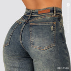 Jeans Mom Flare Tiro Alto S7596